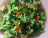 Foto langkah ke 2 dari resep 🥦tumis brokoli pedaaaas.