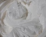 Foto del paso 2 de la receta: Merengue suizo con batidora eléctrica de mano