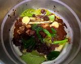 Foto langkah ke 1 dari resep Rawon Iga Sapi (pakai Tauge / Kecambah kacang hijau).