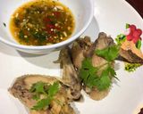รูปขั้นตอนการทำที่ 5 ของ ปีกไก่เต็มต้มน้ำปลา