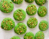A picture of step 5 of Pistachio cookies.