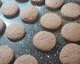 Foto del paso 7 de la receta: Alfajores de chocolate bien artesanales. EXQUISITOS!!!!