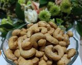 Foto langkah ke 8 dari resep 54. Kacang Mente Goreng Gurih dan Renyah.