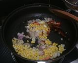 Foto langkah ke 5 dari resep Telur Dadar Saus Kecap Inggris.