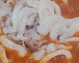 Foto del paso 2 de la receta: Calamarata en salsa de calamares