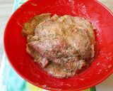Serpenyőben grillezett karaj gombamártással recept fázis 2 fotója
