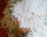 Foto langkah ke 3 dari resep Bola-bola sayur tapioka.