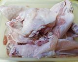 รูปขั้นตอนการทำที่ 1 ของ ปีกไก่ซอสมะเขือเทศ