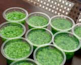 Foto langkah ke 4 dari resep Puding Lumut Pandan.