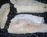 Foto del paso 4 de la receta: Merluza con crema de verdeo