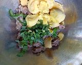 A picture of step 3 of Deviled Eggs with Tuna.
