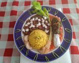 Foto del paso 11 de la receta: Muslo de pollo arroz ajo y cúrcuma porotos guisados