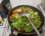 Foto langkah ke 3 dari resep Telur Buncis Minimalis.