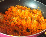 Foto del paso 2 de la receta: Tomates rellenos de zanahoria, espinacas y huevo