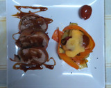 Foto del paso 9 de la receta: Medallones de cerdo albardados con reducción de PX y guarnición de calabacín con salsa holandesa