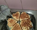 Foto langkah ke 7 dari resep Belgian Waffle Sederhana.