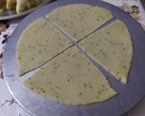 A picture of step 4 of Striped Samose (Samose with Potato and peanuts filling).