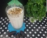 A picture of step 5 of Nutty milk &dates smoothie.