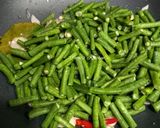 Foto langkah ke 5 dari resep Tumis Tempe Kacang Panjang.