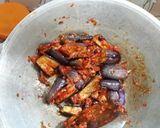 Foto langkah ke 5 dari resep Terong balado ikan teri.