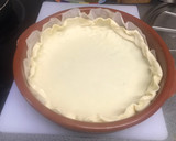 Foto del paso 2 de la receta: Quiche de queso, espinacas, tomates cherry y más cositas ricas!! sin lactosa 💃