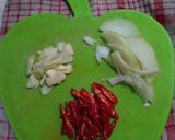 Foto langkah ke 2 dari resep Nugget Pedas Manis.