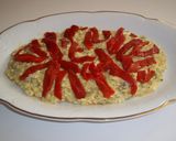 Foto del paso 11 de la receta Ensaladilla de guisantes, anchoas, queso y pimientos del piquillo