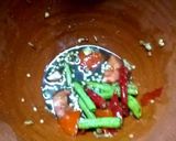 รูปขั้นตอนการทำที่ 3 ของ ส้มตำปลาร้าปูเค็ม