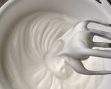 Foto langkah ke 8 dari resep Dark Choco Roll Cake with Cream Cheese Filling.