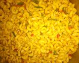 A picture of step 8 of Stir-fry veggies macaroni.