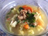 Sop daging sapi cincang