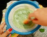 A picture of step 4 of Cucumber mint cooler.