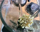 Une image de l'étape 2 de Boisson énergisante au gingembre, citron, menthe et épices (version 2).