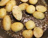 Foto del paso 4 de la receta: Trucha a la Navarra rellena de jamón ibérico y con costra de Almendras