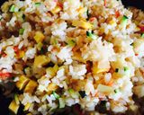 Hình bước làm 3 của món Cơm chiên bằng nồi cơm điện ở nước bạn