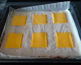 Foto del paso 3 de la receta: Masa filo con pavo, queso y jamón