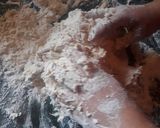 Foto del paso 2 de la receta: Pan casero hecho con aceite (receta fácil y económica)