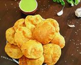 आलू मसाला पूरी (aloo masala poori recipe in Hindi) रेसिपी चरण 7 फोटो