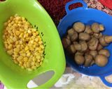 صورة لخطوة 1 من وصفة كودو الأرز بالماشروم والذرة مع صدور الدجاج 🍄🌽🍚