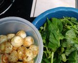 Foto langkah ke 1 dari resep Tumis kangkung telur puyuh.