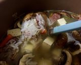 รูปขั้นตอนการทำที่ 1 ของ ข้าวต้มหมีสูตร1(แบล็คฟอร์เรสต์เบคอนหมูกรอบเต้าหู้แครอทและเห็ดเชมปิญอง)