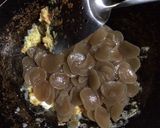 Foto langkah ke 3 dari resep Seblak Cilok.