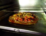 Foto langkah ke 6 dari resep Pizza Home Made 🍕.