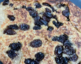 Foto del paso 5 de la receta: Pancake de avena manzana y pasas de uva