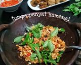 Foto langkah ke 5 dari resep Tempe penyet kemangi.