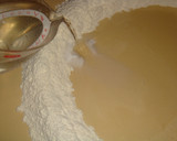Foto del paso 2 de la receta: Pizza de muzzarella y aceitunas