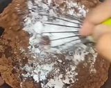 A picture of step 4 of Bourbon biscuit cake | 3 ingredients cake recipe without oven.