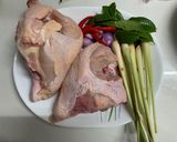 Hình bước làm 1 của món Khô gà lá chanh (Nồi chiên không dầu)