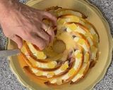 Foto del passaggio 11 della ricetta Ciambella al Limone con Ciliegie