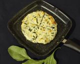 A picture of step 8 of Spinach Alfredo pizza (homemade base).